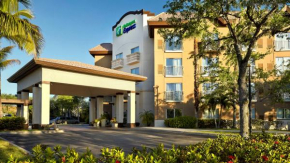 Holiday Inn Express Naples Downtown 5th Avenue, an IHG Hotel